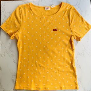 Levi’s Golden Yellow Ribbed Daisy Tee | Large
